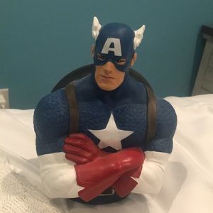 Captain America piggy bank!!!🦸🏻‍♂️🇺🇸💲💲💲💲